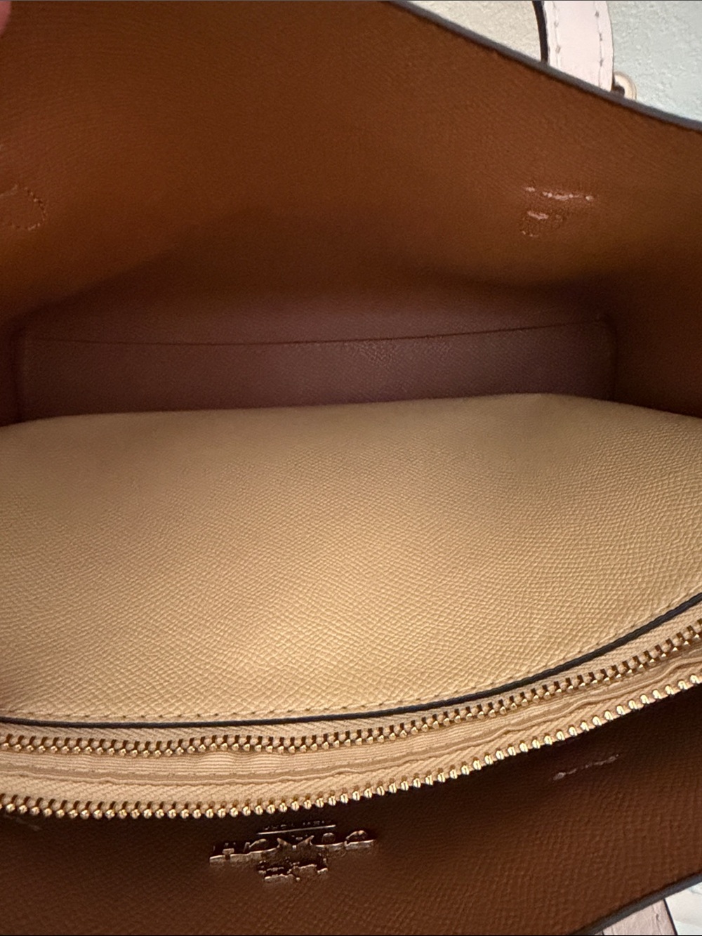 Coach Cream Leather Tote with Gold Hardware - Picture 13 of 16